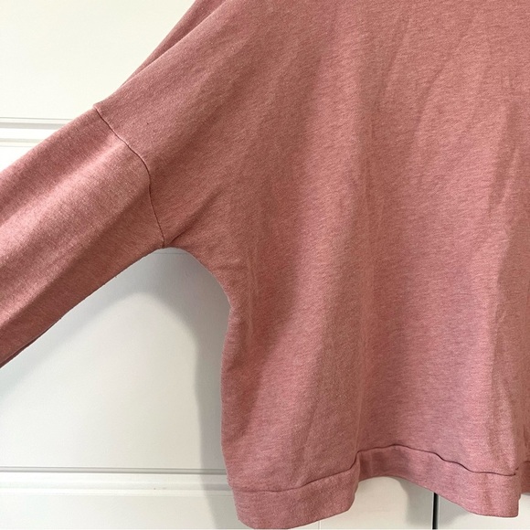 Fabletics Cropped Pullover Sweatshirt Long Sleeve Athleisure Top - Picture 5 of 7